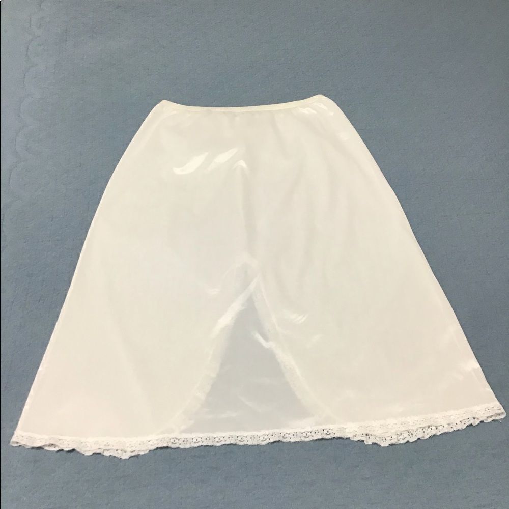 Vanity Fair Vintage Half Slip U.S.A. Made Sz M